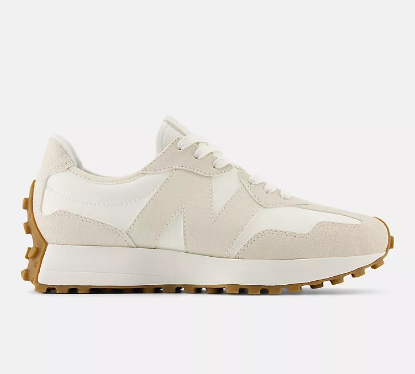 My go to new balance 327 just got fully restocked 🤍

This color way goes with EVERYTHING 
Fit TTS

#LTKActive #LTKFindsUnder100 #LTKStyleTip