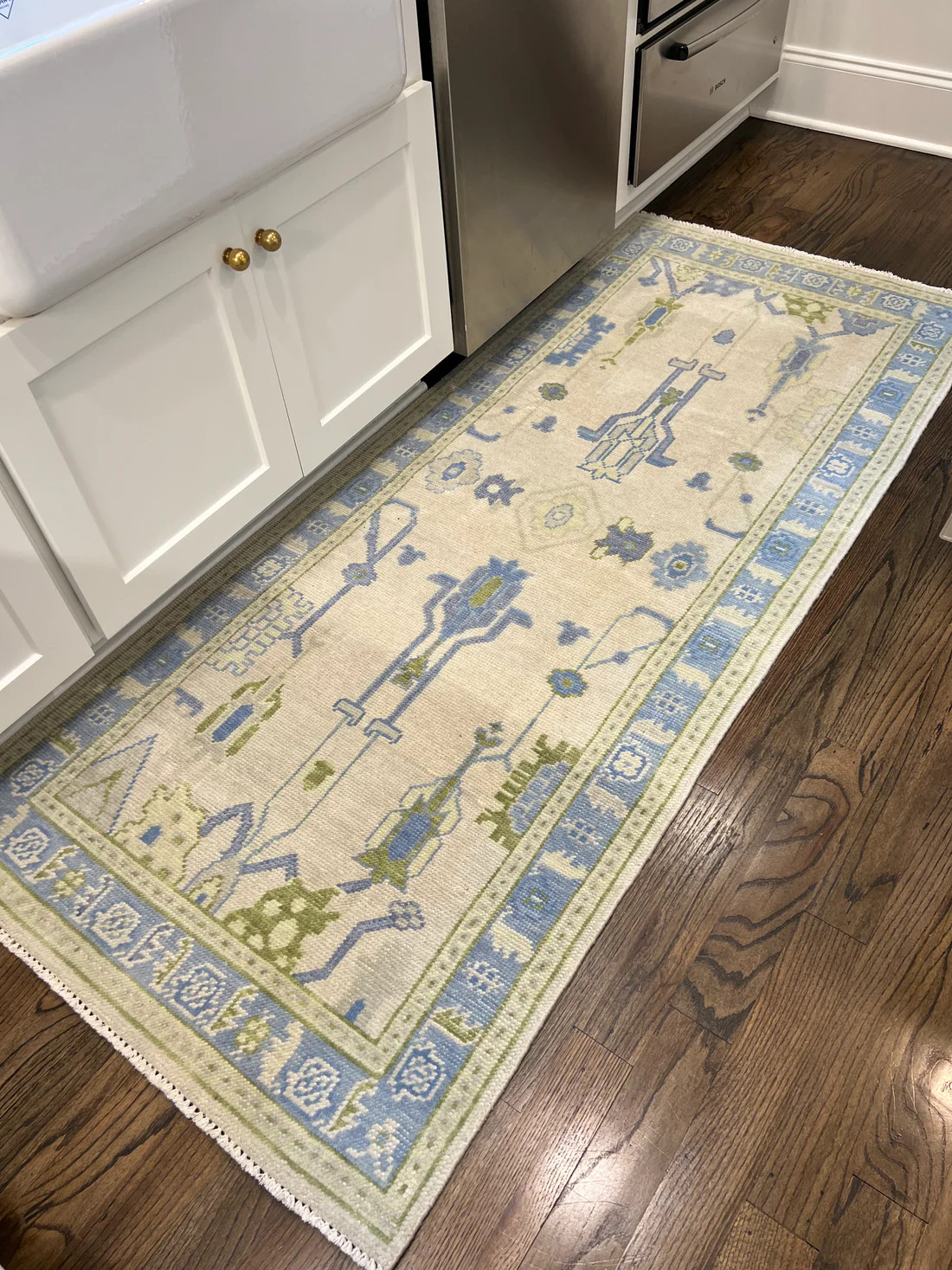 Key Lime Sky | English Village Lane