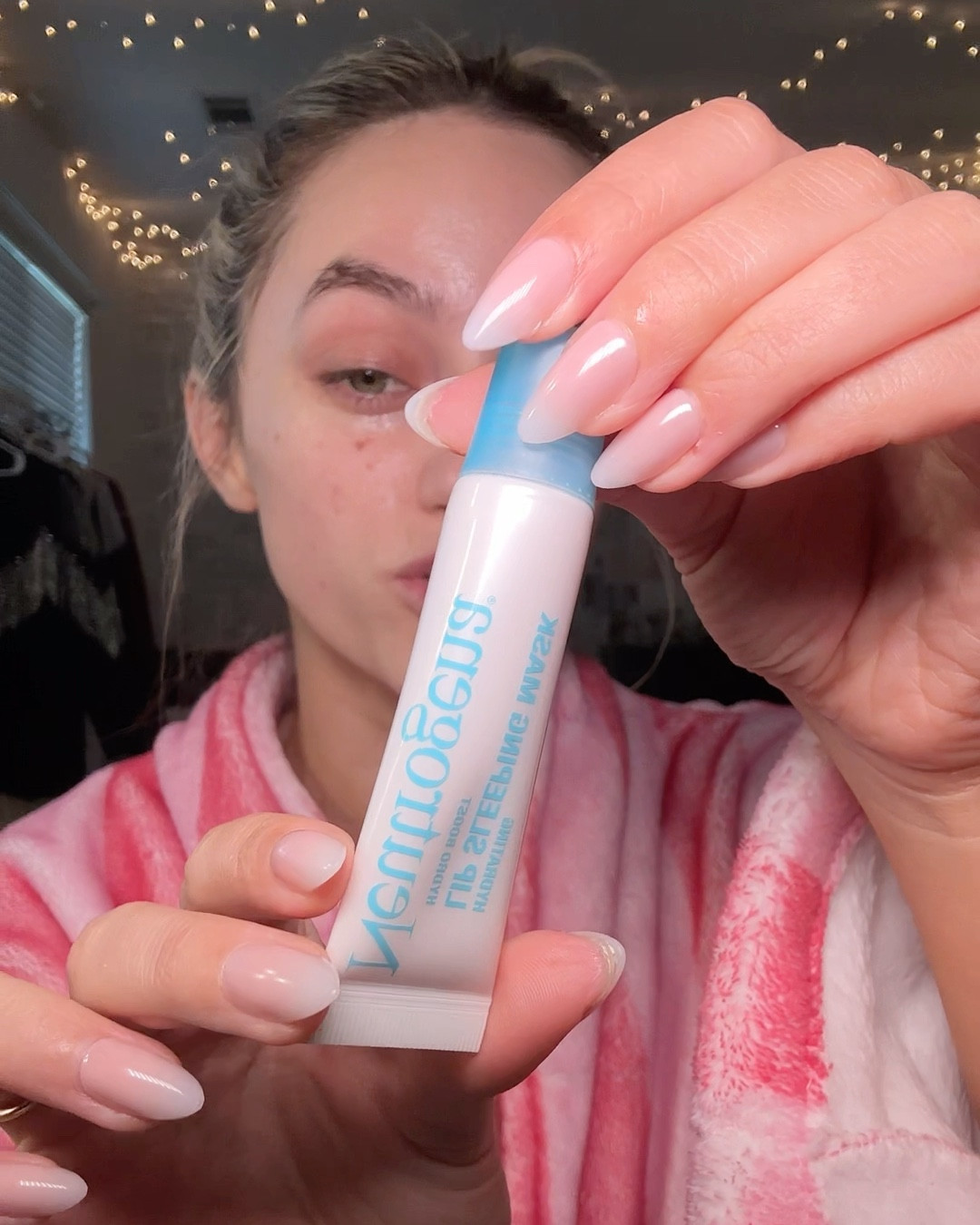 The lip mask that SAVES me in the winter ❄️☃️🌨️


#LTKmorningroutine #LTKgrwm #LTKselfcare