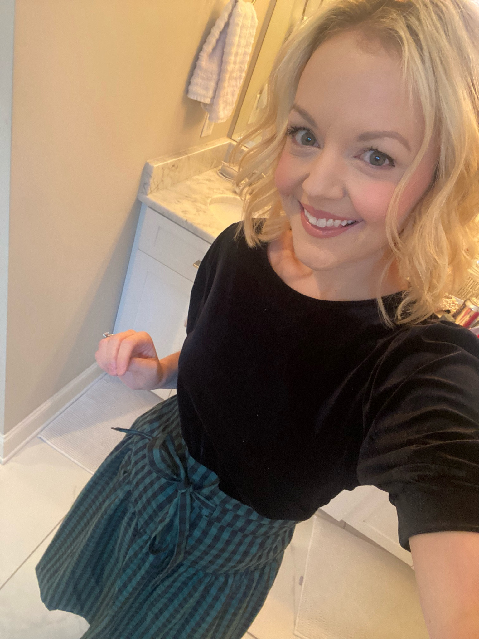 Holiday party outfit idea! 😍🎄❤️🎅🏼

#LTKHoliday #LTKSeasonal #LTKunder100