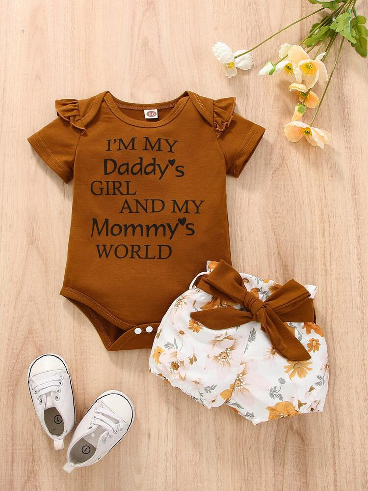 Baby Slogan Graphic Ruffle Trim Bodysuit & Floral Print Belted Shorts | SHEIN