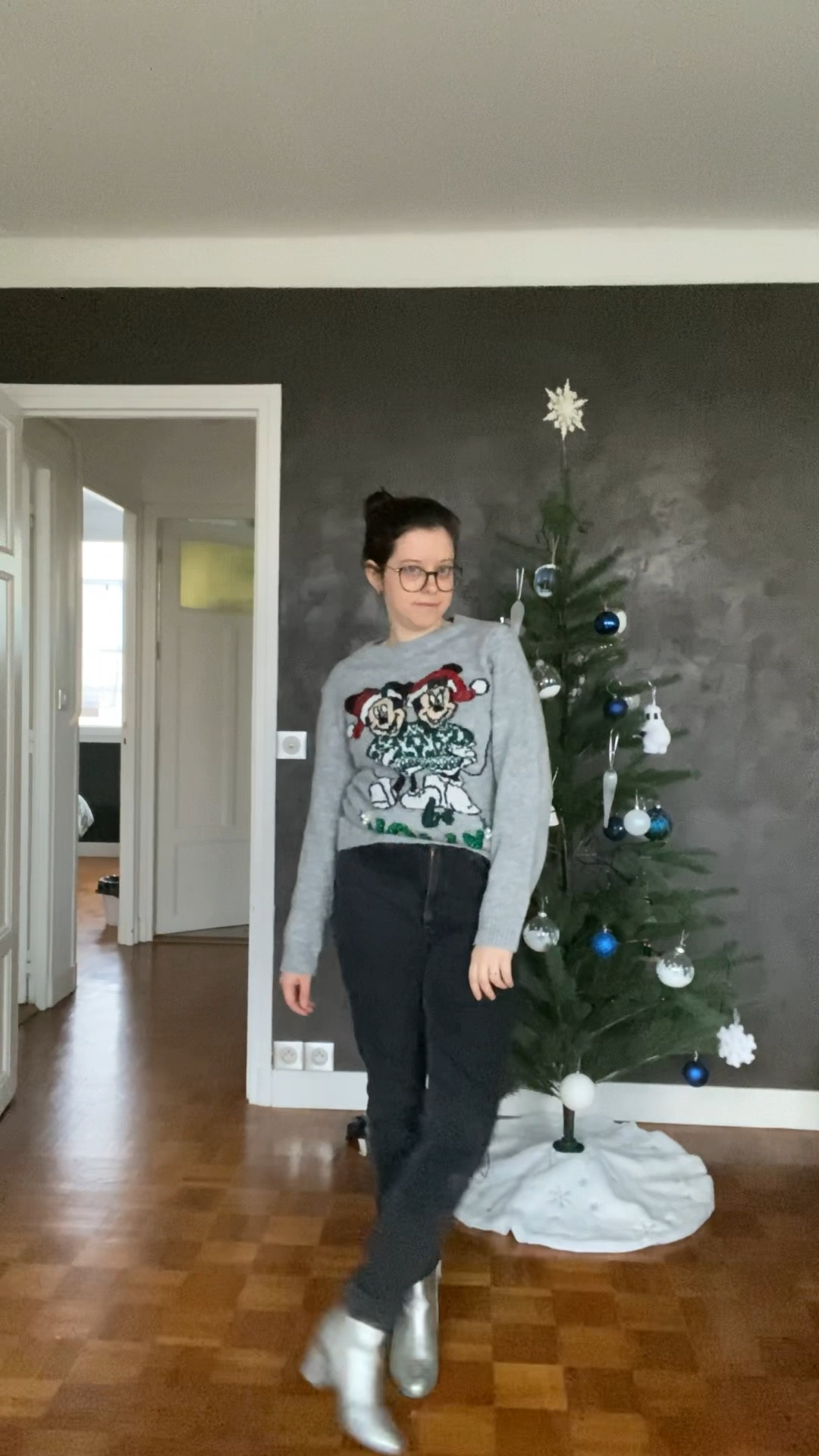 Un look de fête sans pull de noël n’est pas un vrai look de fête 😏 

#LTKSeasonal #LTKHoliday #LTKeurope