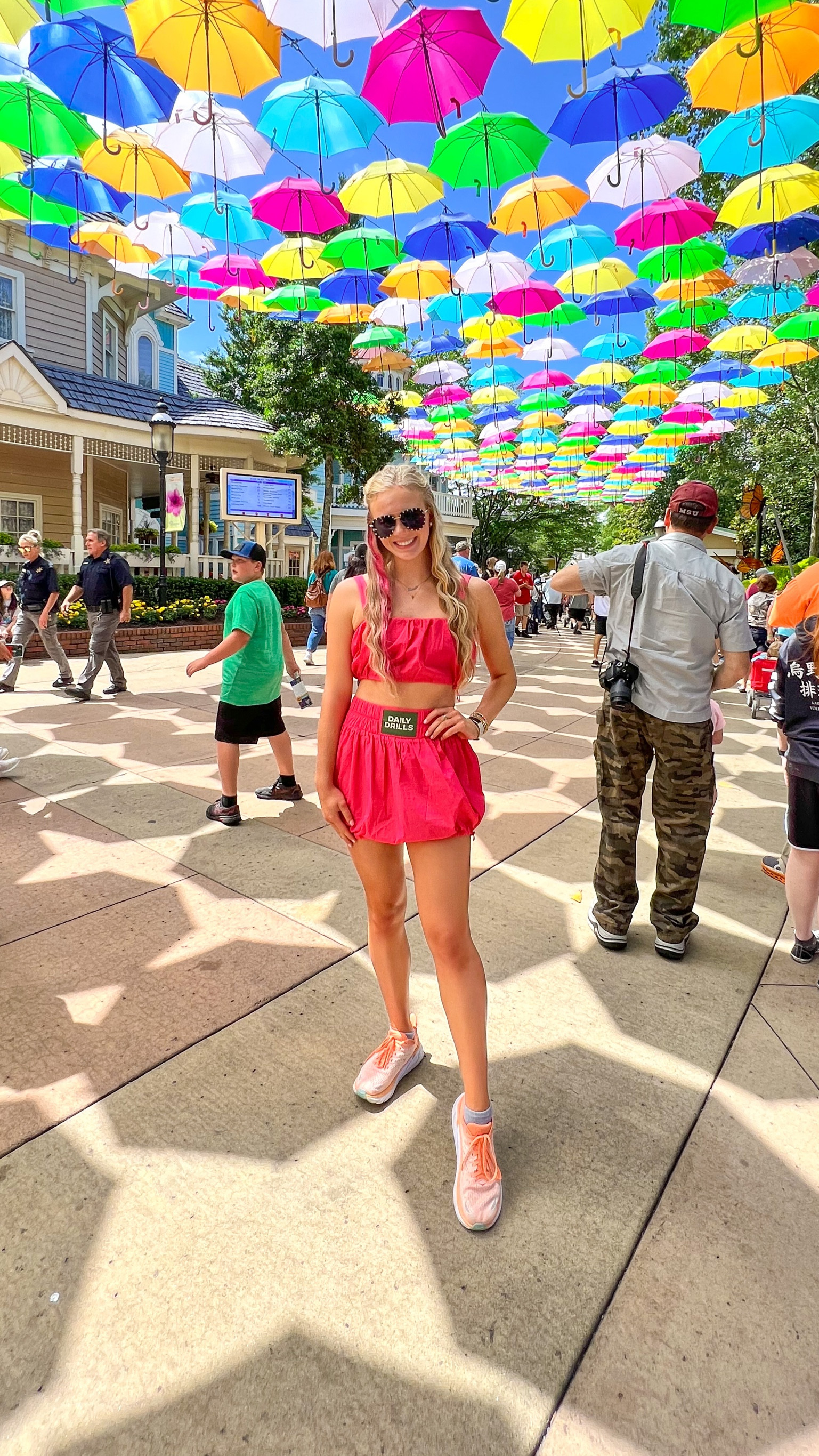 DOLLYWOOD outfit! (dolly approved😉)
☆set from daily drills!
- skirt is “bubble skirt” on website!

#LTKFind #LTKfit #LTKstyletip