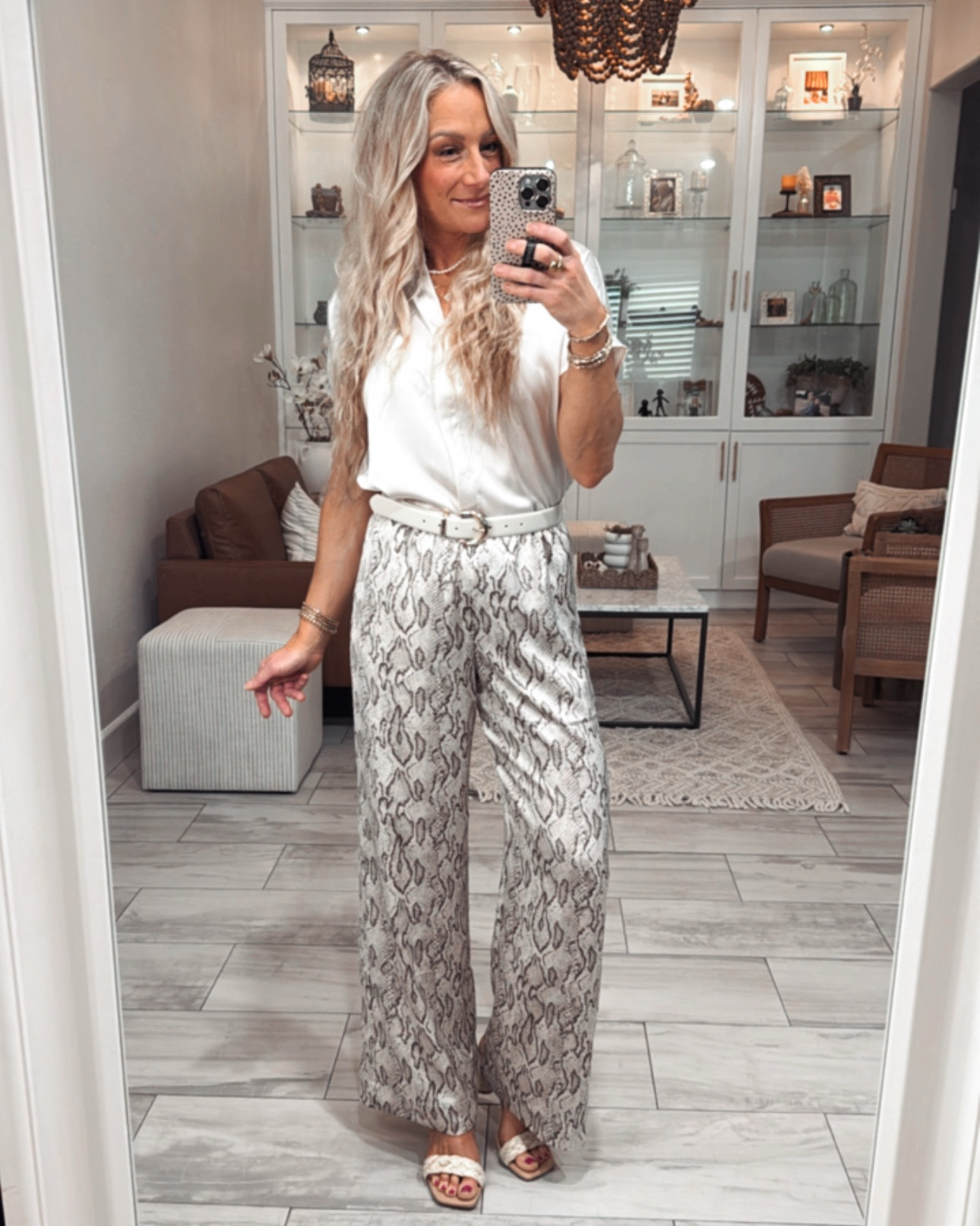 Workwear! Super chic looks that you can mix and match! So versatile and ready for spring and summer! 

Vests, button down vests, target workwear, office attire, teacher outfits, business 