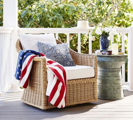 Cutest CABLE KNIT THROW 🇺🇸

#LTKhome #LTKSeasonal #LTKFind