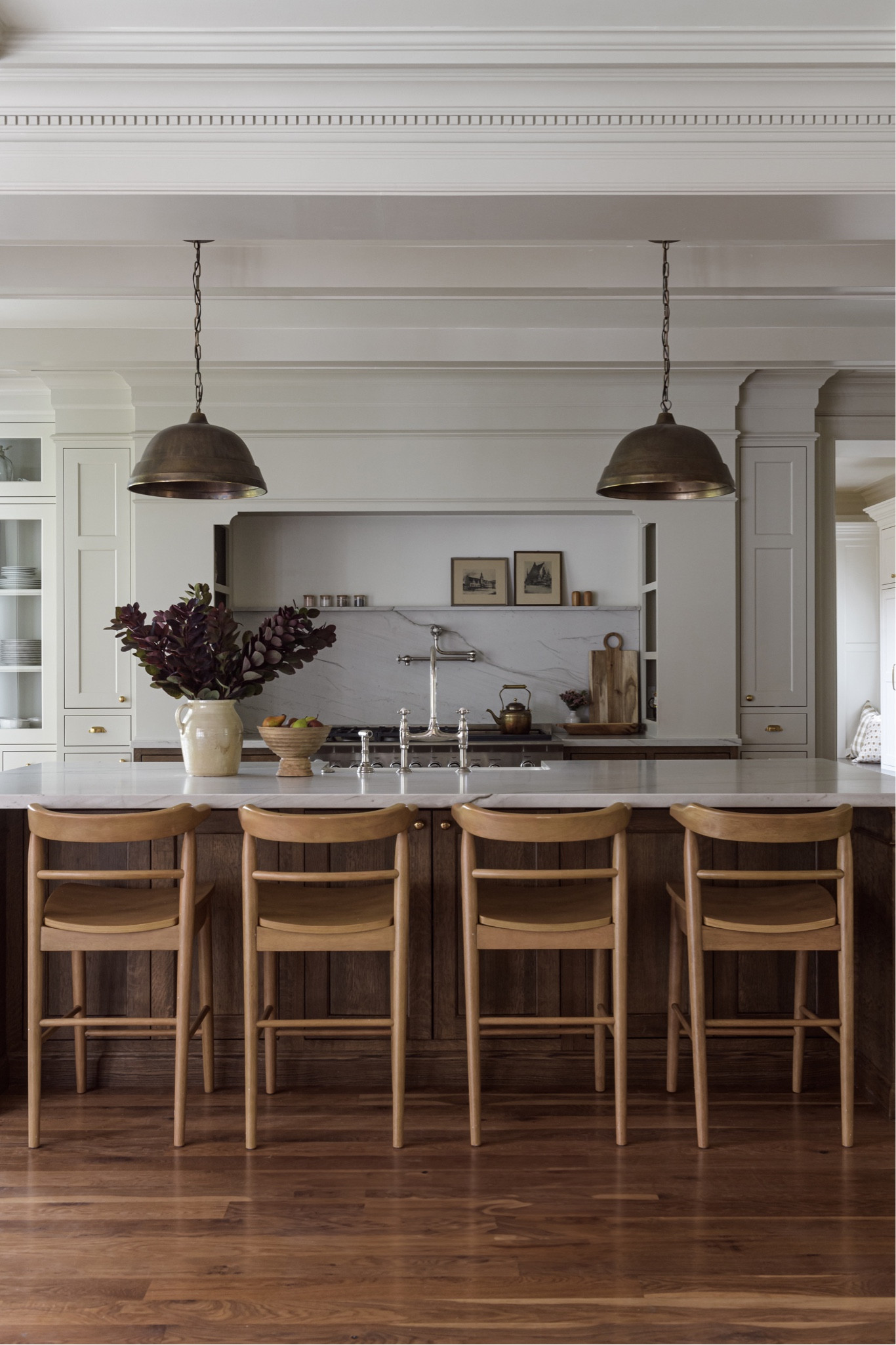 Sharing these budget-friendly barstools from one of our favorite kitchens. 🙌🏼

#LTKFamily #LTKStyleTip #LTKHome