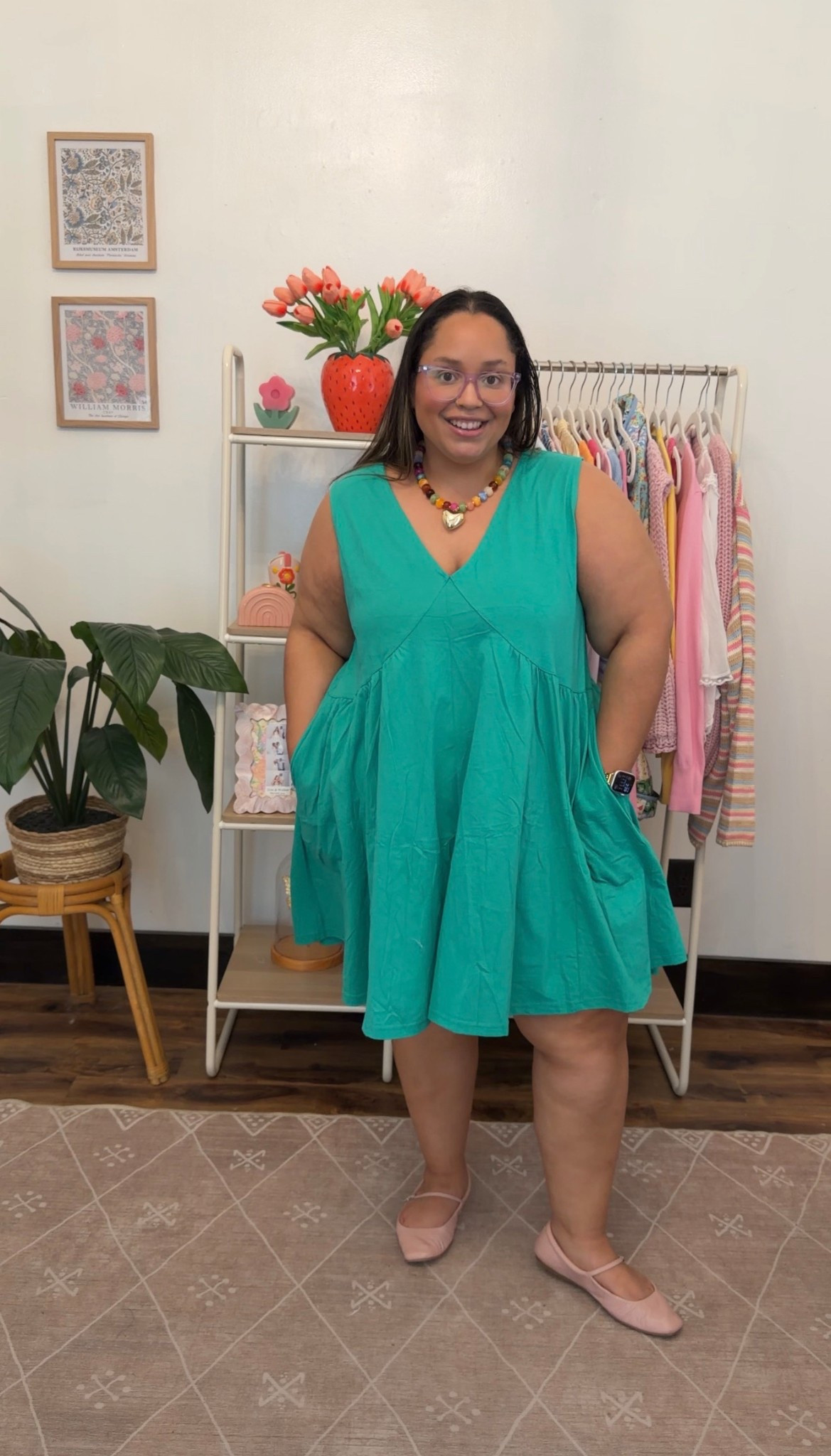 Colorful spring dress - has pockets and perfectly oversized I’m wearing the XXL but I would size down if you’re in between sizes 

#LTKPetite #LTKPlusSize #LTKootd