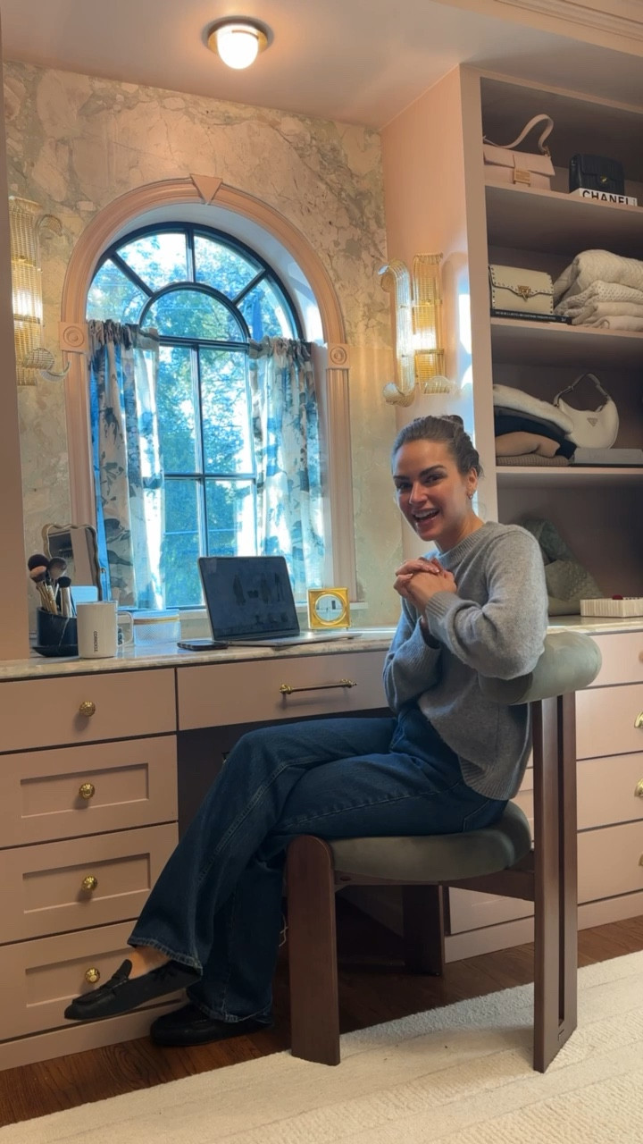 VLOG: SPEND THE DAY WITH TARTE✨🥹 family holiday photos
use code: ALOPROFILE to save sitewide on Tarte

#LTKHoliday #LTKvlog #LTKBeauty