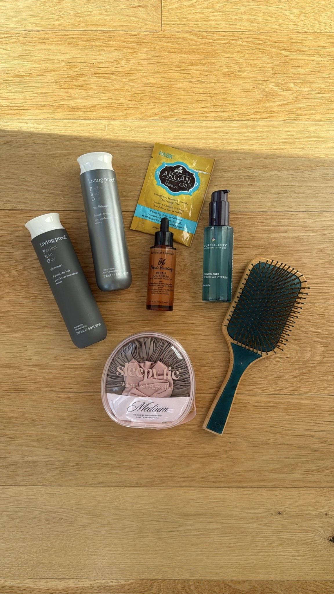 My recent haircare favorites

#LTKBeauty #LTKselfcare #LTKmorningroutine