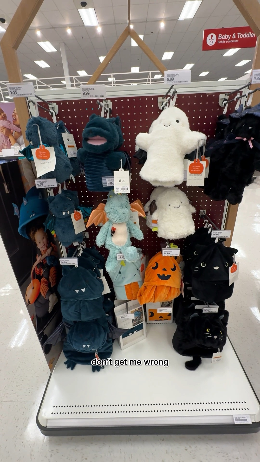 Still a Summerween hater 😂 BUT @target’s new Cloud Island Halloween-ish baby collection got me!

The cutest Halloween baby blankies/puppets/plushies and that stroller cover?! TOO GOOD! I’ll definitely be coming back for those 🦇

If you’re looking for these, I linked everything in my bio if you wanna shop 🧡

#targetfinds #codeorange #halloweenbaby #fallbaby #babyfinds

#LTKBaby #LTKKids #LTKmomlife