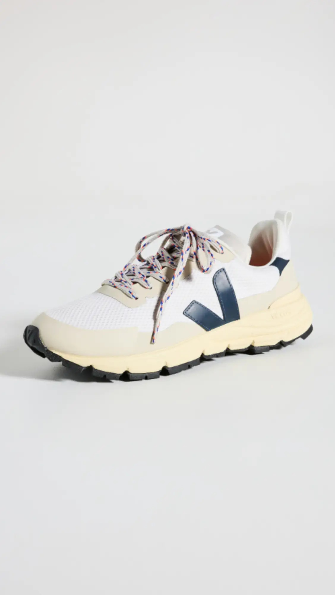 Veja | Shopbop