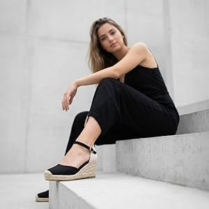 CUSHIONAIRE Elche Closed Toe Wedge Sandals for Women, Platform Espadrilles Heels With Adjustable ... | Amazon (US)