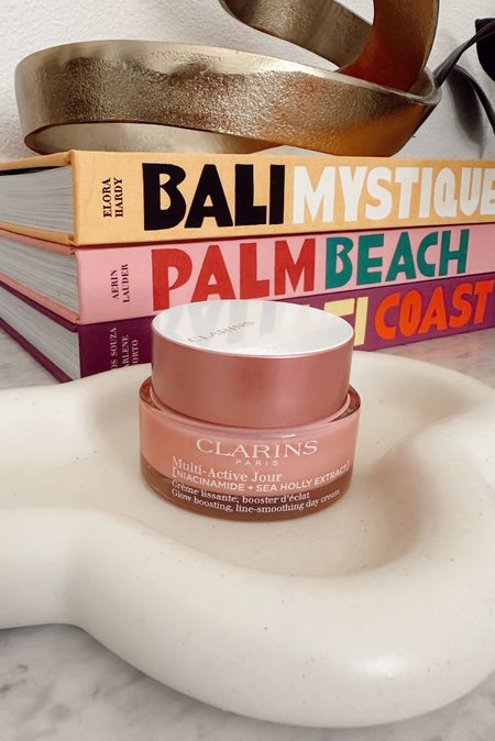 This new day cream from @clarinsusa is INSANE! It gives you the most juicy & plumped up skin. Your skin will have an immediate glow and the hydration lasts 24 hours! Grab it today @sephora #sephorapartner 

#LTKBeauty