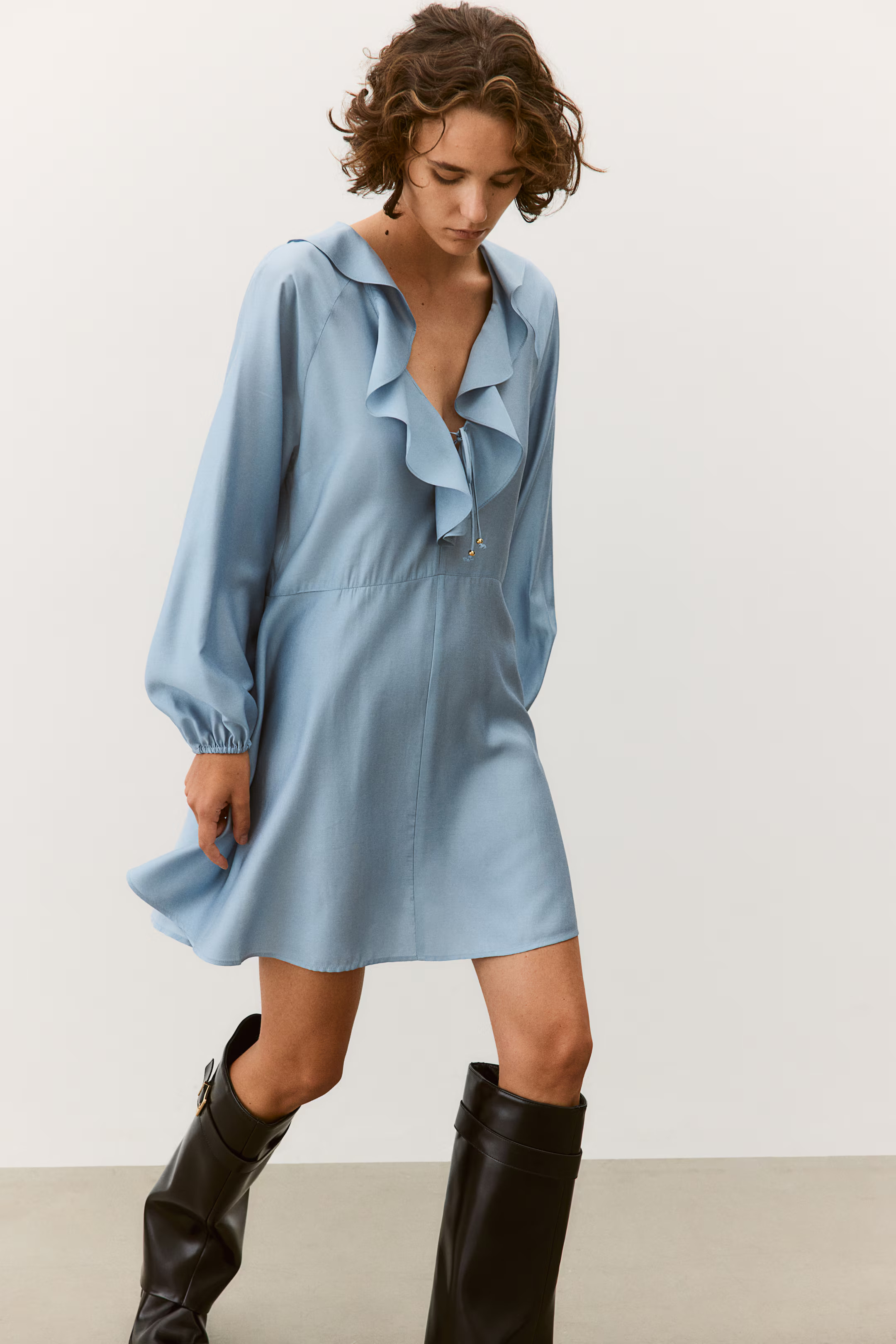 Flounce-Trimmed Dress - V-neck - Long sleeve - Dusty blue - Ladies | H&M US | H&M (US + CA)