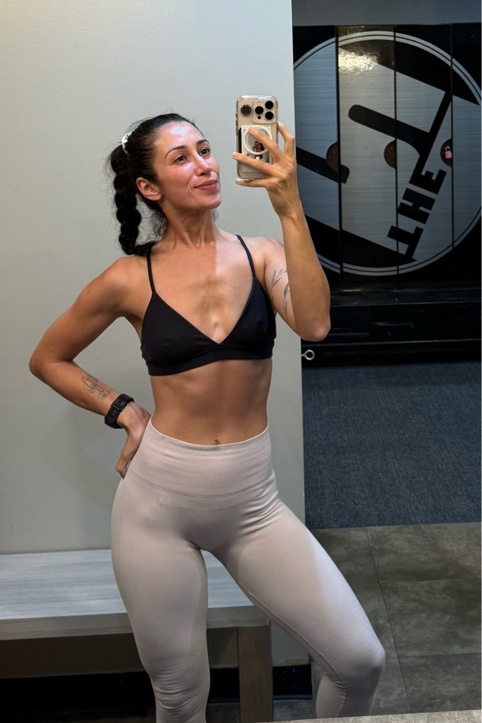 Have both of these for years now and god know how many millions time I’ve wore them 😅

#LTKFitness #LTKActive #LTKFindsUnder100