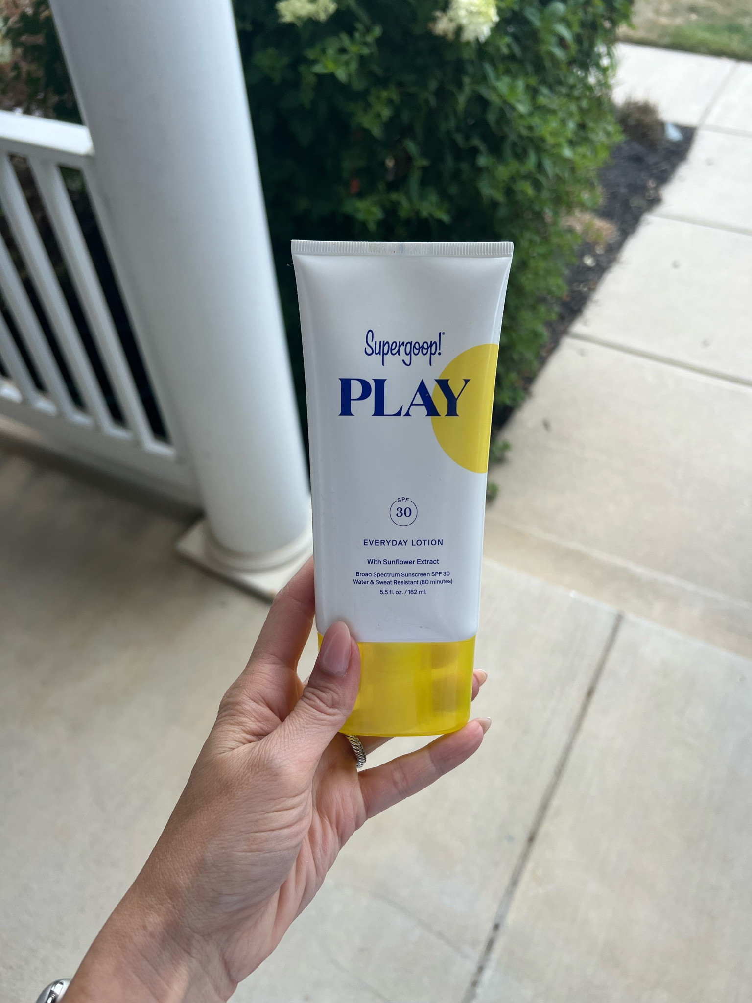 Best sunblock ever! Great for the entire family


#LTKxNSale #LTKSaleAlert #LTKBeauty