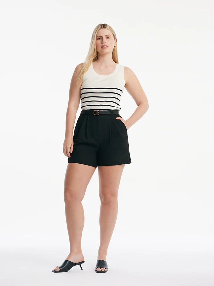 Black Loose A-Line Shorts With Belt | GOELIA