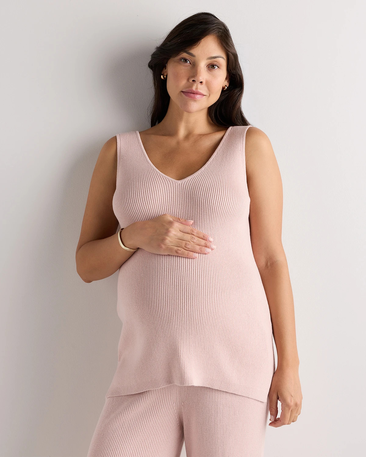 Quince | Women's Cotton Cashmere Maternity and Nursing V-Neck Tank Top in Mocha Heather, Size XS | Quince
