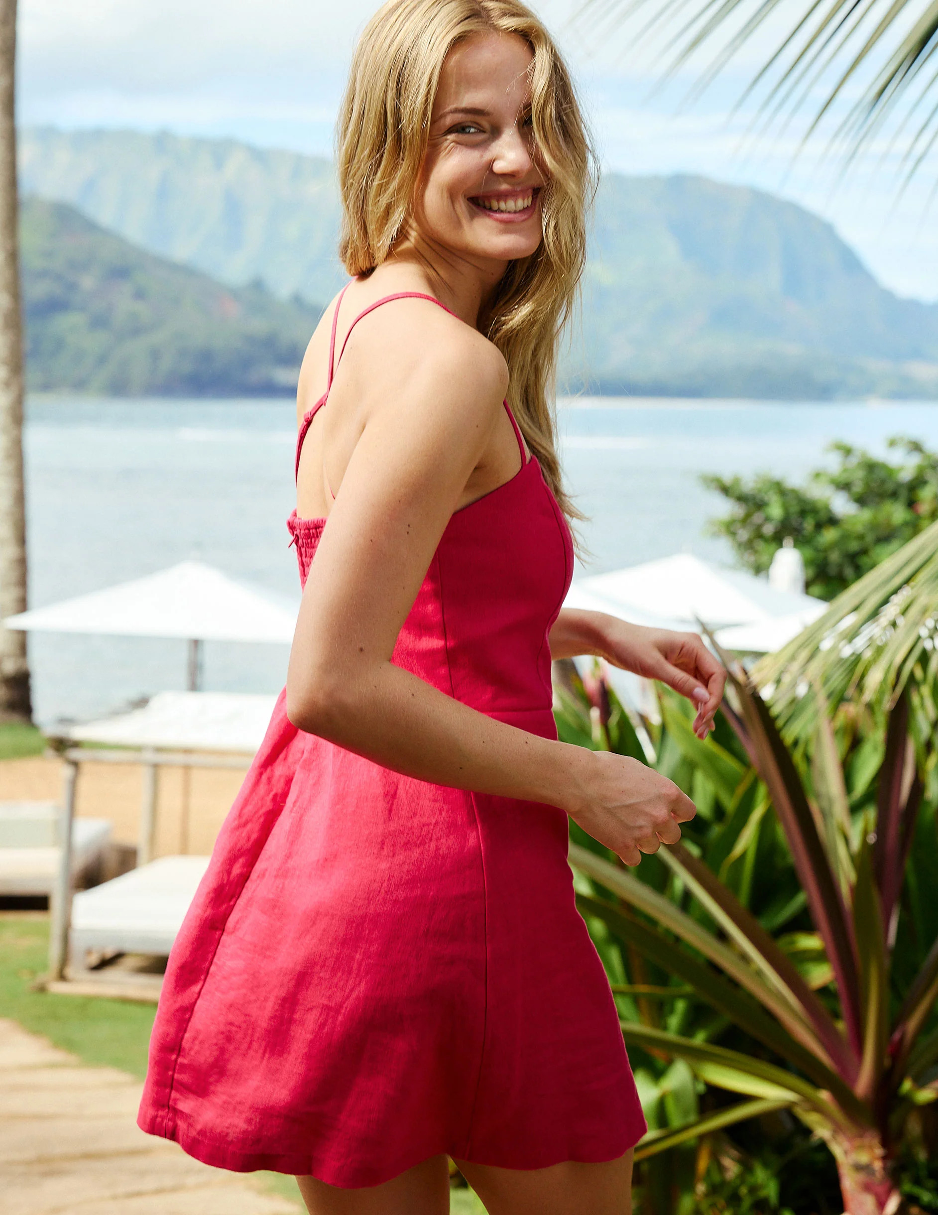 SoftWash Linen Seaside Mini Dress | Beyond Yoga | Beyond Yoga