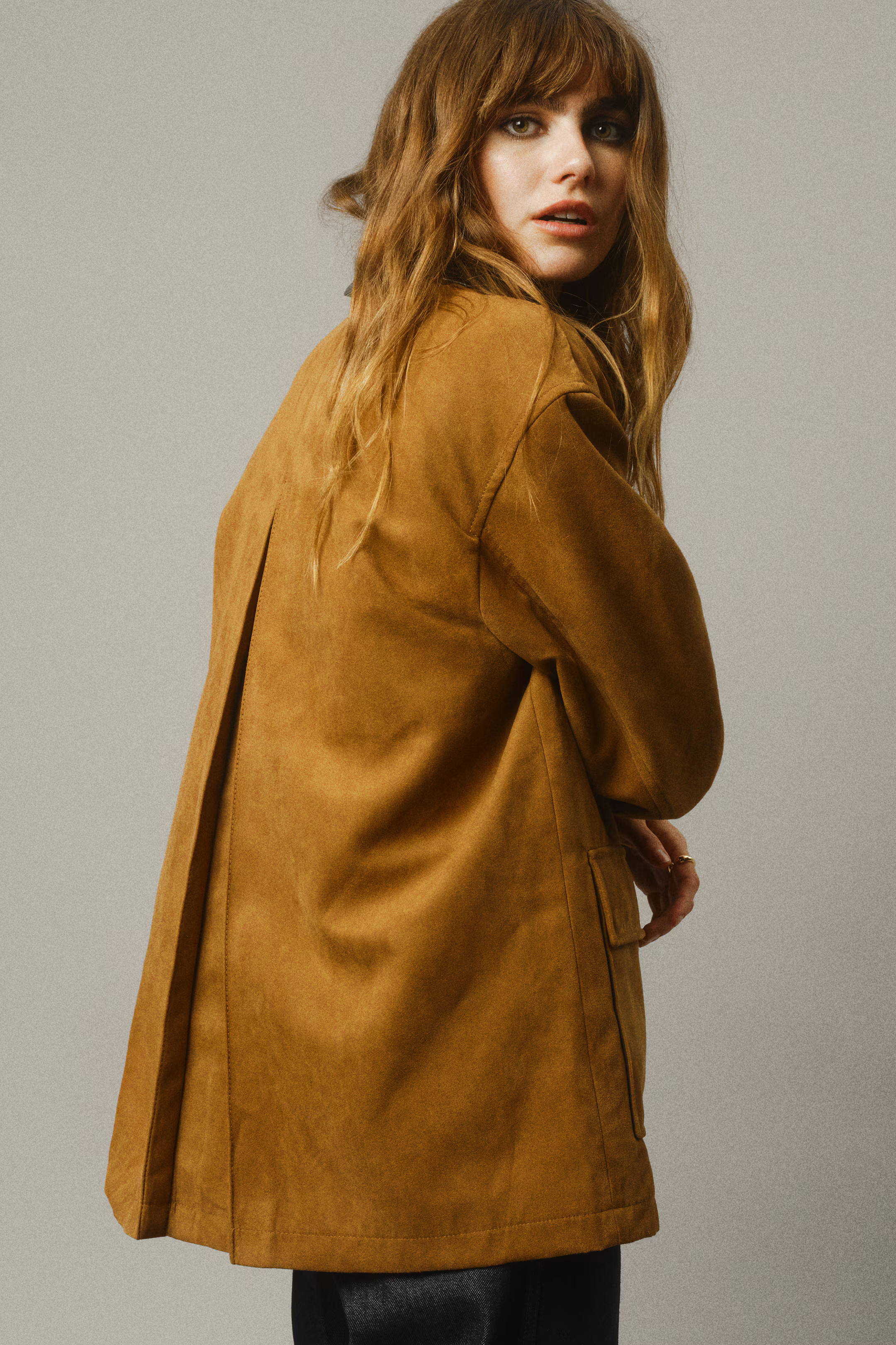 Oversized jacket | H&M (UK, MY, IN, SG, PH, TW, HK)