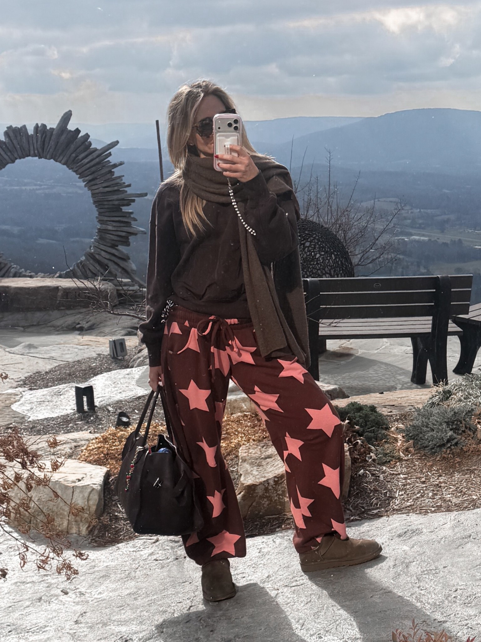 Favorite cozy lounge but super chic and fun  

#LTKFindsUnder100 #LTKTravel #LTKHoliday