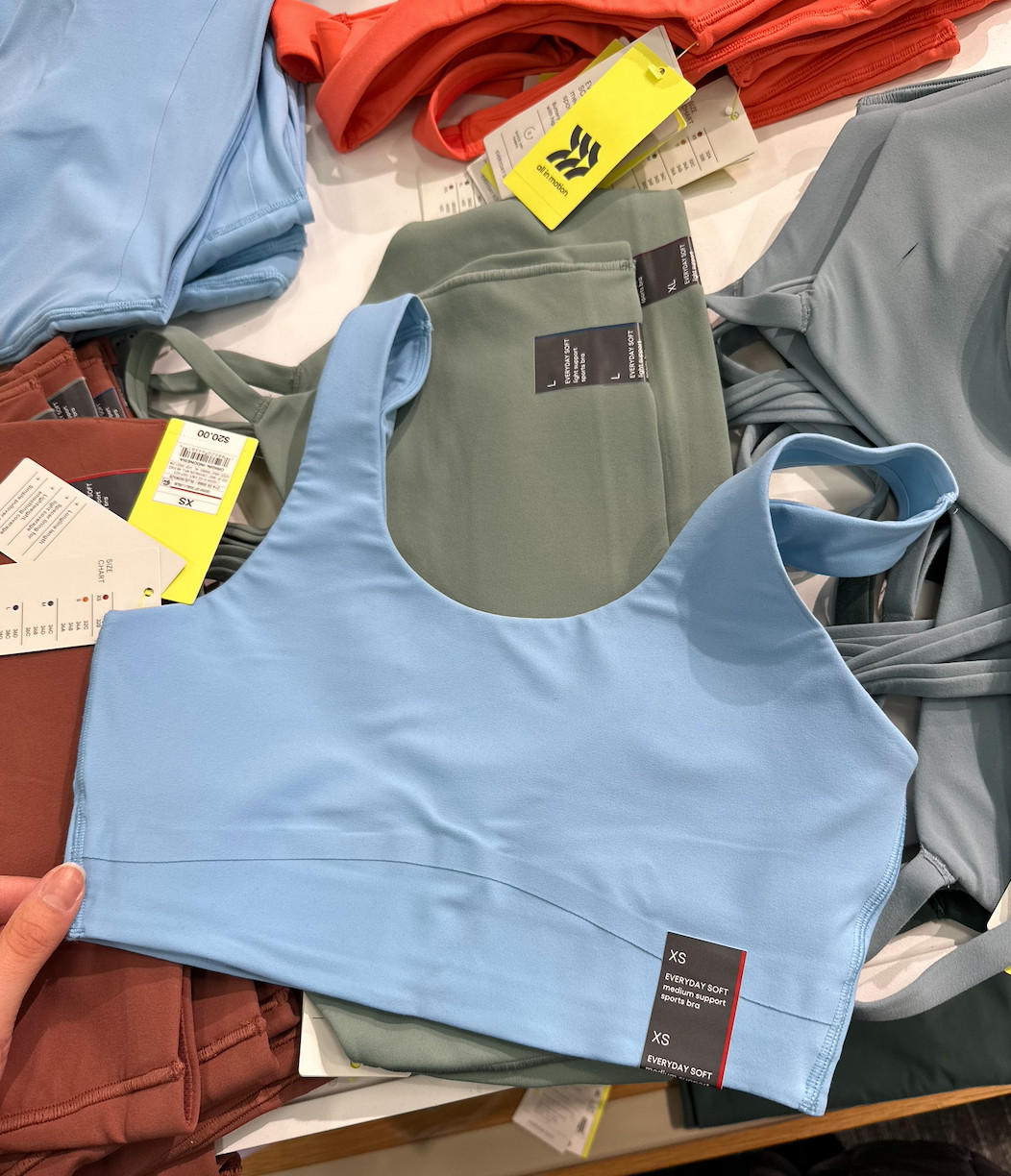 "like a cloud" DUPE from target! #lululemondupe #targetfinds 

 

#LTKActive #LTKFindsUnder50 #LTKFitness