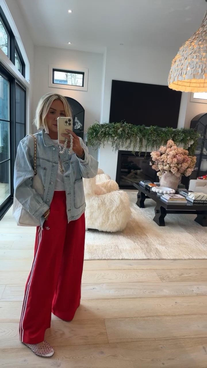 The best track pants I own - wide leg and super comfortable! And only a few left in this jean jacket - grab it while you can! 😍😍

#LTKgrwm #LTKootd
