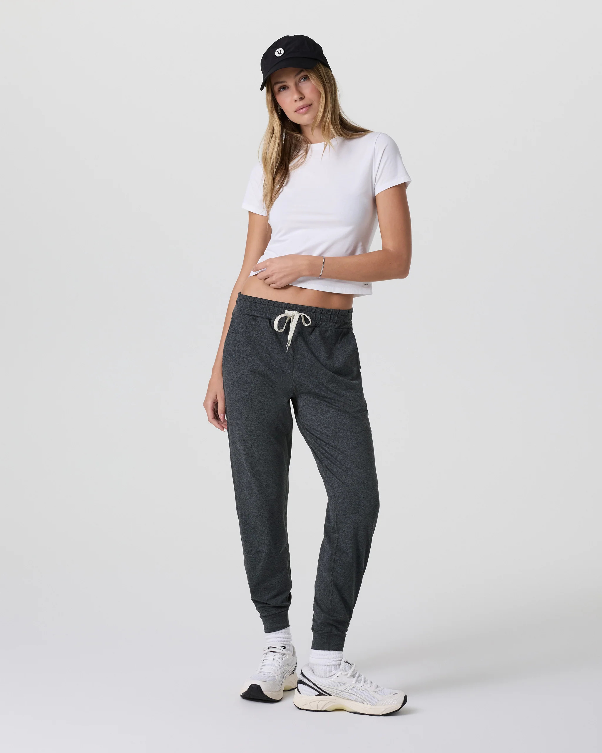 Performance Jogger | Vuori Clothing (US & Canada)