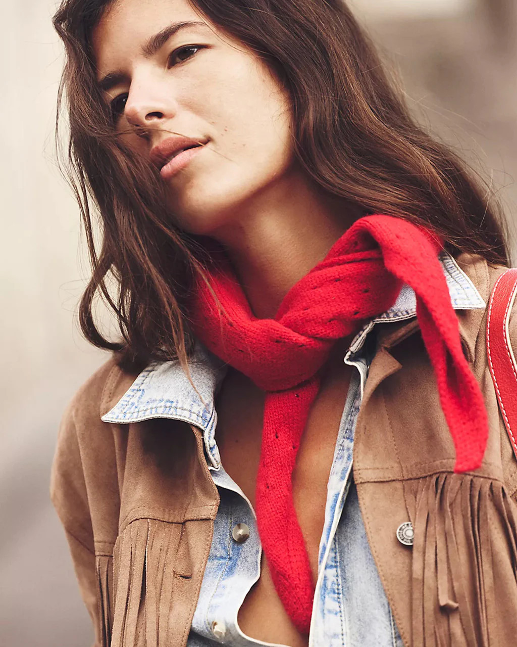 Essential Triangle Scarf - Red | ban.do