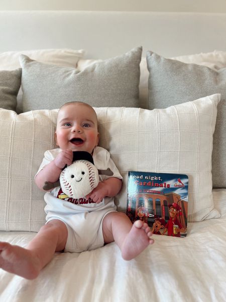 It’s opening day for Cardinals baseball season! We celebrated with a few little baby gifts this year.

| mob | baseball game outfit | baseball fan | baby books | baseball toys ~


#LTKkids #LTKfamily #LTKbaby