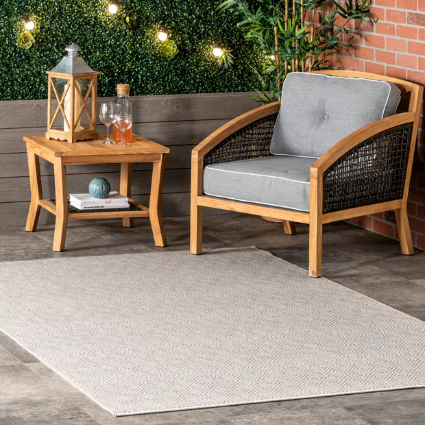 Gray Birdseye Striped Indoor/Outdoor Area Rug | Rugs USA