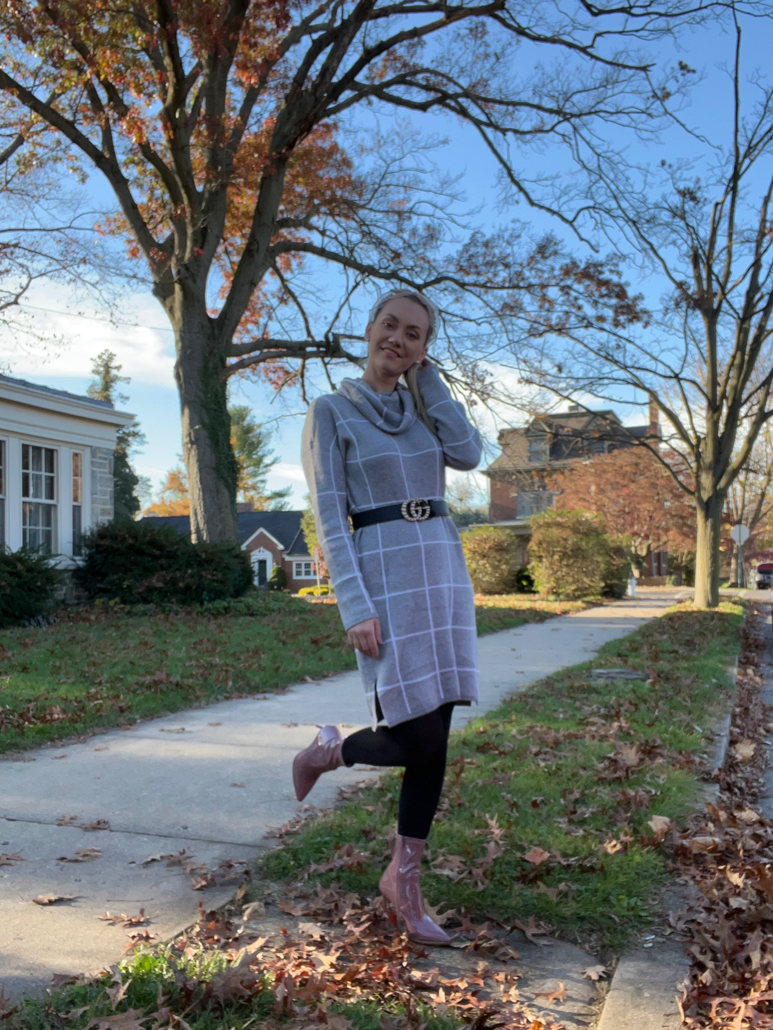 Cozy sweater dress for the win 🫶🏼 Super soft & warm for those chilly Fall days 🍂 I dressed up this sweater dress w/ a belt & some heels 🖤 


#LTKSeasonal #LTKstyletip #LTKunder50