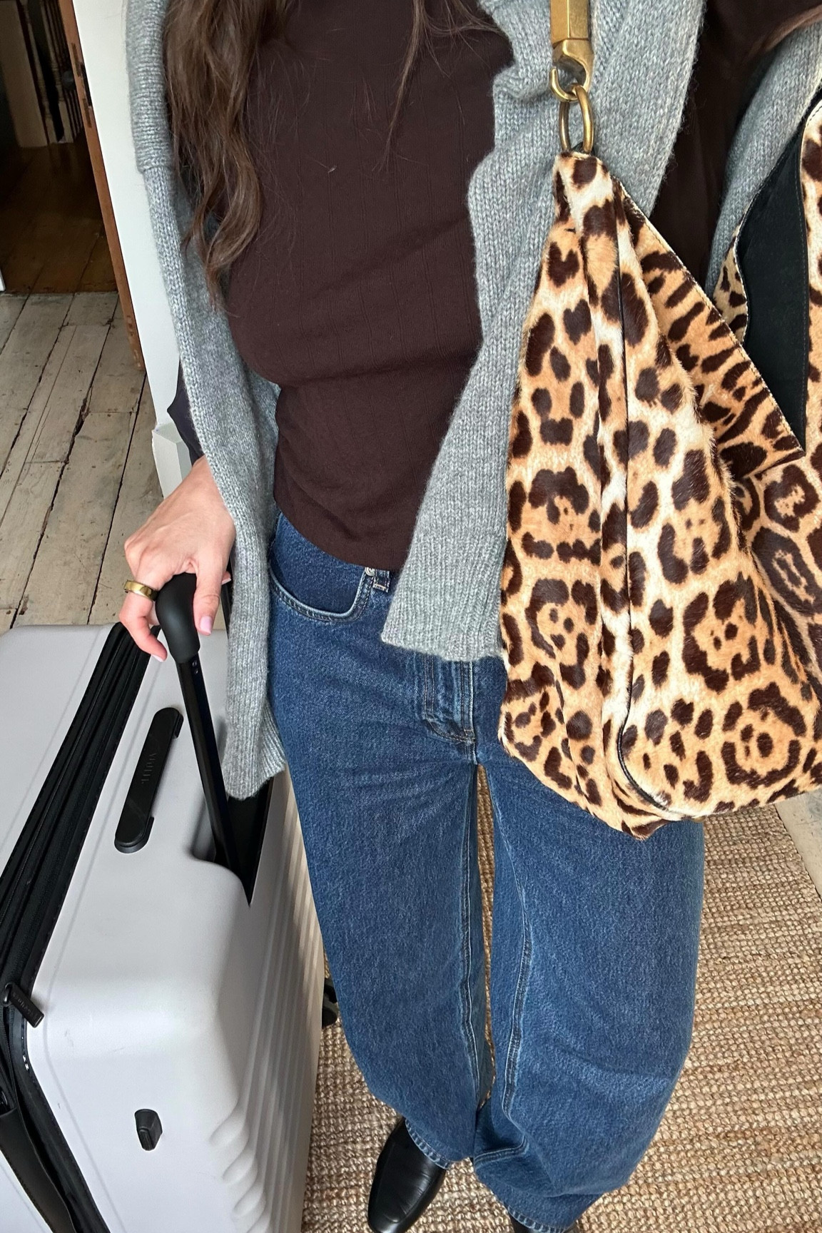 A trip to my favourite city, with *plenty* of spare space in my suitcase. 🗽🍎 #GetReadyWithMe #TravelOutfit