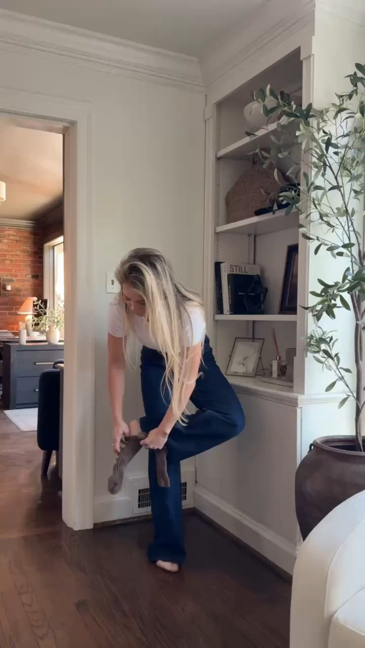 A realistic outfit lately and all from @walmart 🤍 this Dickies jacket has been a staple. 

 #LTKdayinmylife #LTKootd #LTKSeasonal