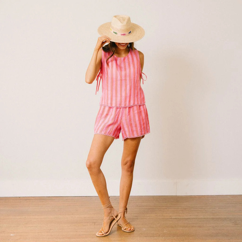 2023 — 2026
  Sunshine Tienda®
  
    |
    Privacy Policy
  
    |
    Legal & Policies | Sunshine Tienda