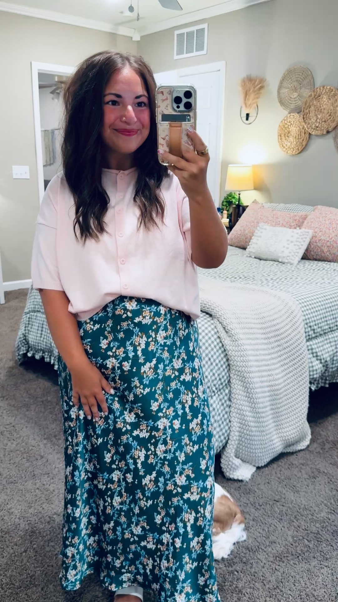 The prettiest classroom-ready combo! 🌸 This soft pink button-down cardigan pairs perfectly with the floral maxi skirt for a comfy, polished look that easily transitions into fall✨


sandals: fit true to size // wearing a 5
skirt: fits true to size // wearing a large
button up sweater: fits true to size // wearing a large 

 #LTKootd #LTKMidsize #LTKWorkwear