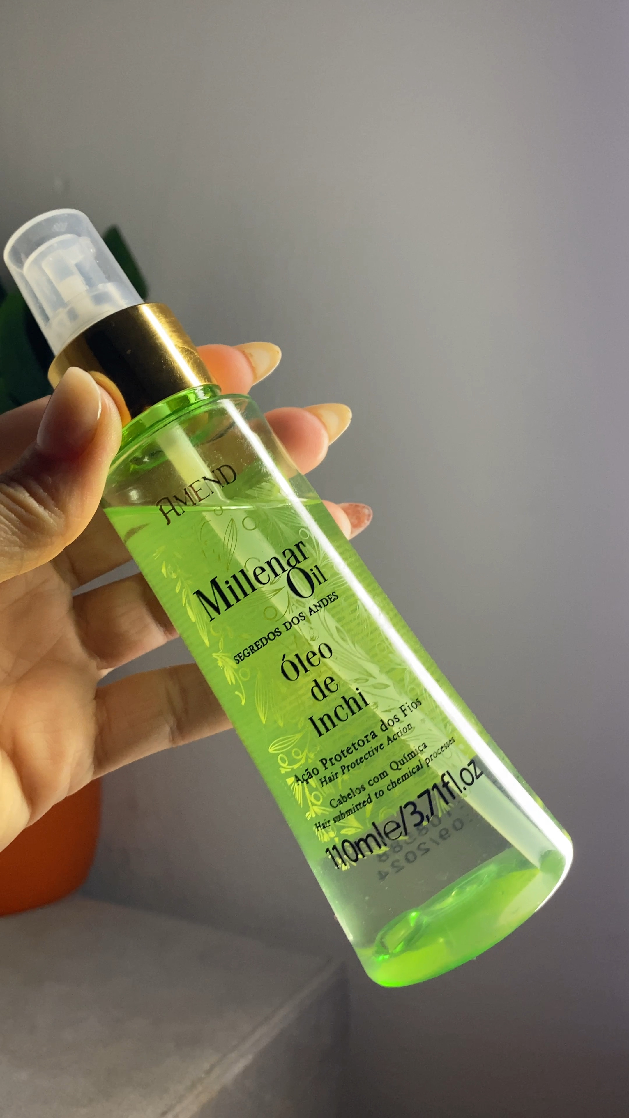 O melhor óleo que já usei e também o mais cheiroso, amend! 

Acertou demais ❤️


#ltlbeleza