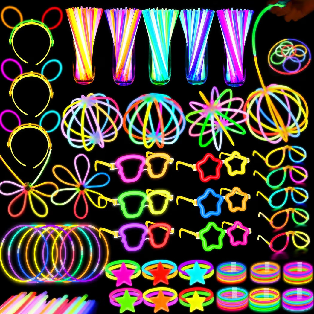 647PCS Glow Sticks, Glow in the Dark Party Favors New Year Eve Christmas Party Supplies for Adult... | Amazon (US)