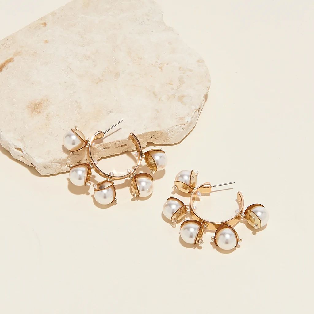 Mini Delfina Pearl Hoop Earrings Blush | Mignonne Gavigan