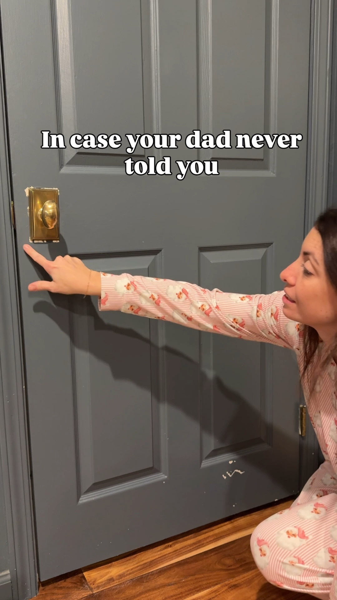 Little updates make a big difference, especially when you’re short on time and guests are pulling up in 48 hours 


Save this for your next last-minute wall rescue.