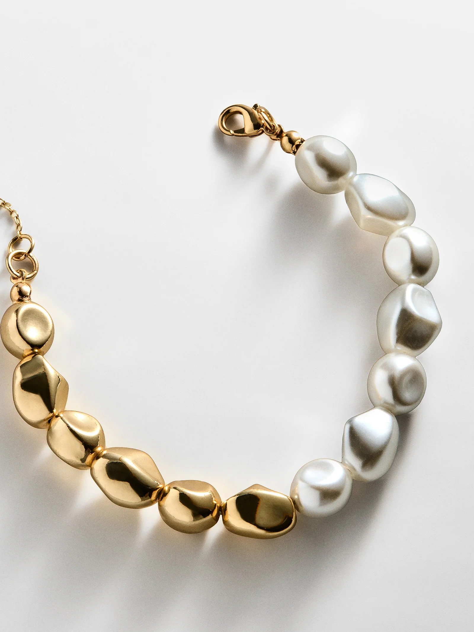 Johna Gold Pearl Bracelet - Gold/Pearl | BaubleBar