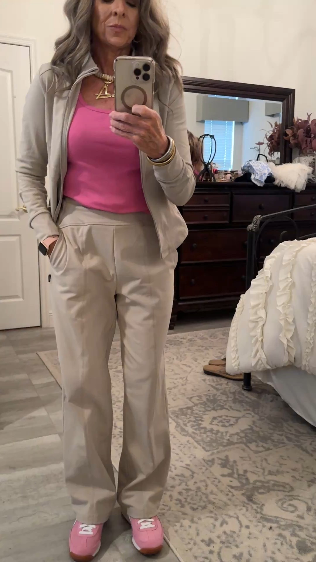 Today’s errand running outfit! Wearing a medium in the pants because I like them loose. They do rUN TTS.

#LTKOver40 #LTKActive #LTKFindsUnder100