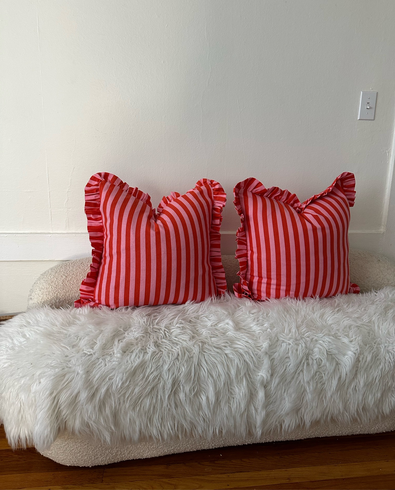 H&M throw pillow cover 

#LTKSeasonal #LTKhome