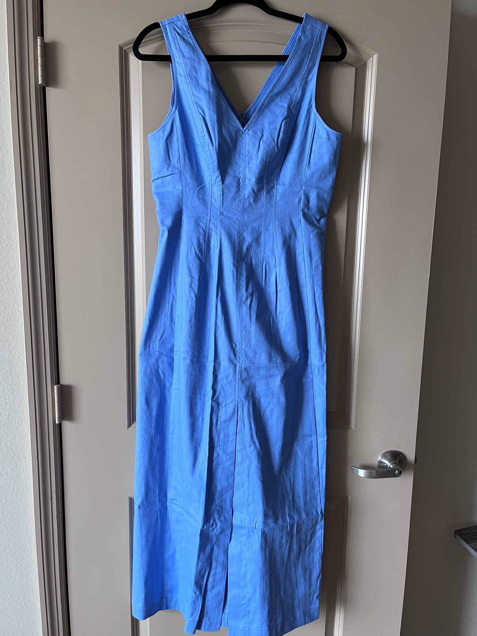 Please excuse the bad picture but this is too good not to immediately share! This dress is so beautiful! If you’re in between sizes, go up. It comes in green, this blue, and black. 

#LTKstyletip #LTKfindsunder100