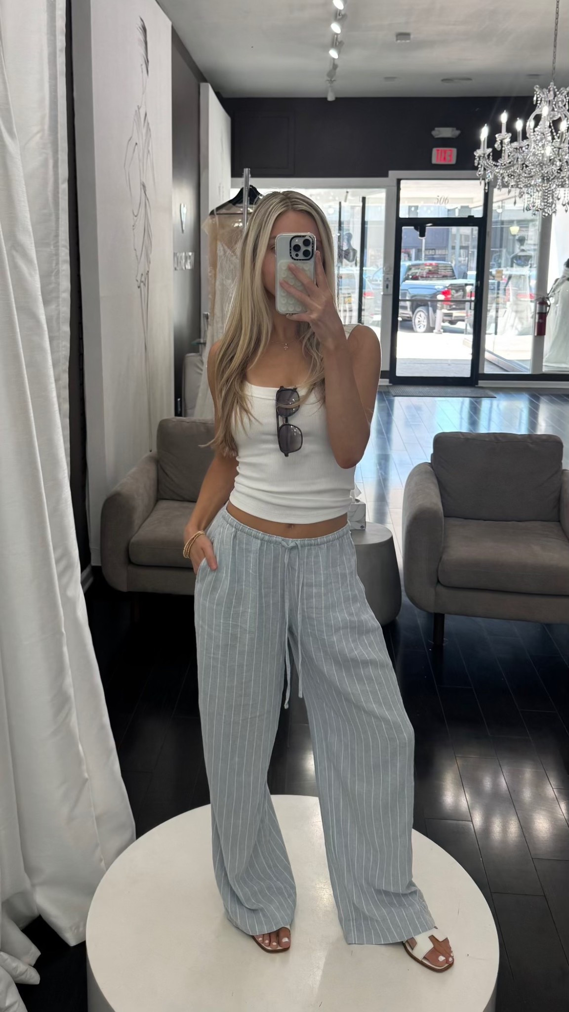 Living in linen pants all summer long! Wearing an XS in the tank and pants. Both are from Abercrombie! 