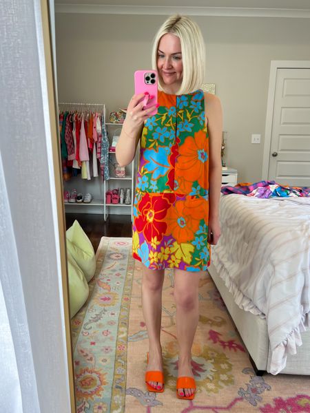 15% off with KELSIE15

floral mini dress / Easter dress / colorful dress / bold dress

Size: SM 

#LTKfindsunder100 #LTKstyletip