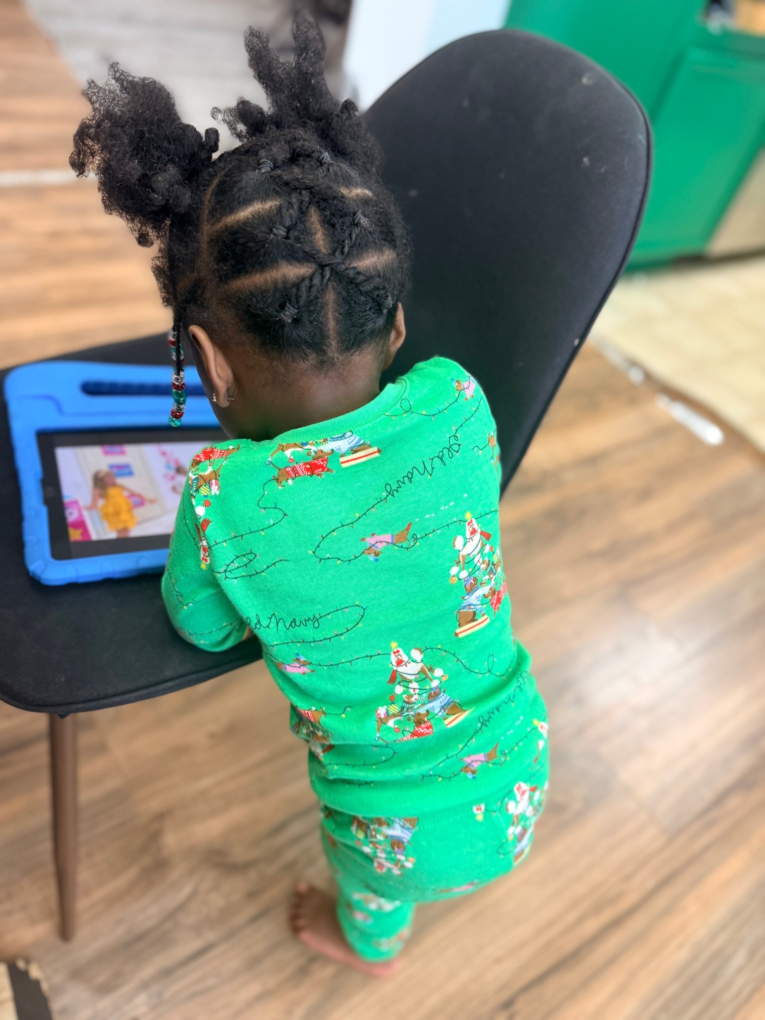 Super cute Christmas pajamas for toddlers and kids festive, cozy, and perfect for all the little holiday moments 🎄❤️
From fun characters to classic prints and soft matching sets, I linked my favorite toddler Christmas PJs on LTK so you can grab the sweetest styles of the season!

#toddlerchristmas #christmaspajamas #holidaykids #LTKkids #LTKholiday #LTKfinds #LTKsale #shoppingfavorites #onlineshopping #festivefashion #ShoppingWithPriiincesss #Atlantamom #Atlantabloggers #Atlantablogger #AtlantaCreator #Atlantacontentcreators #Atlantacontentcreator

#LTKSaleAlert #LTKHoliday #LTKKids