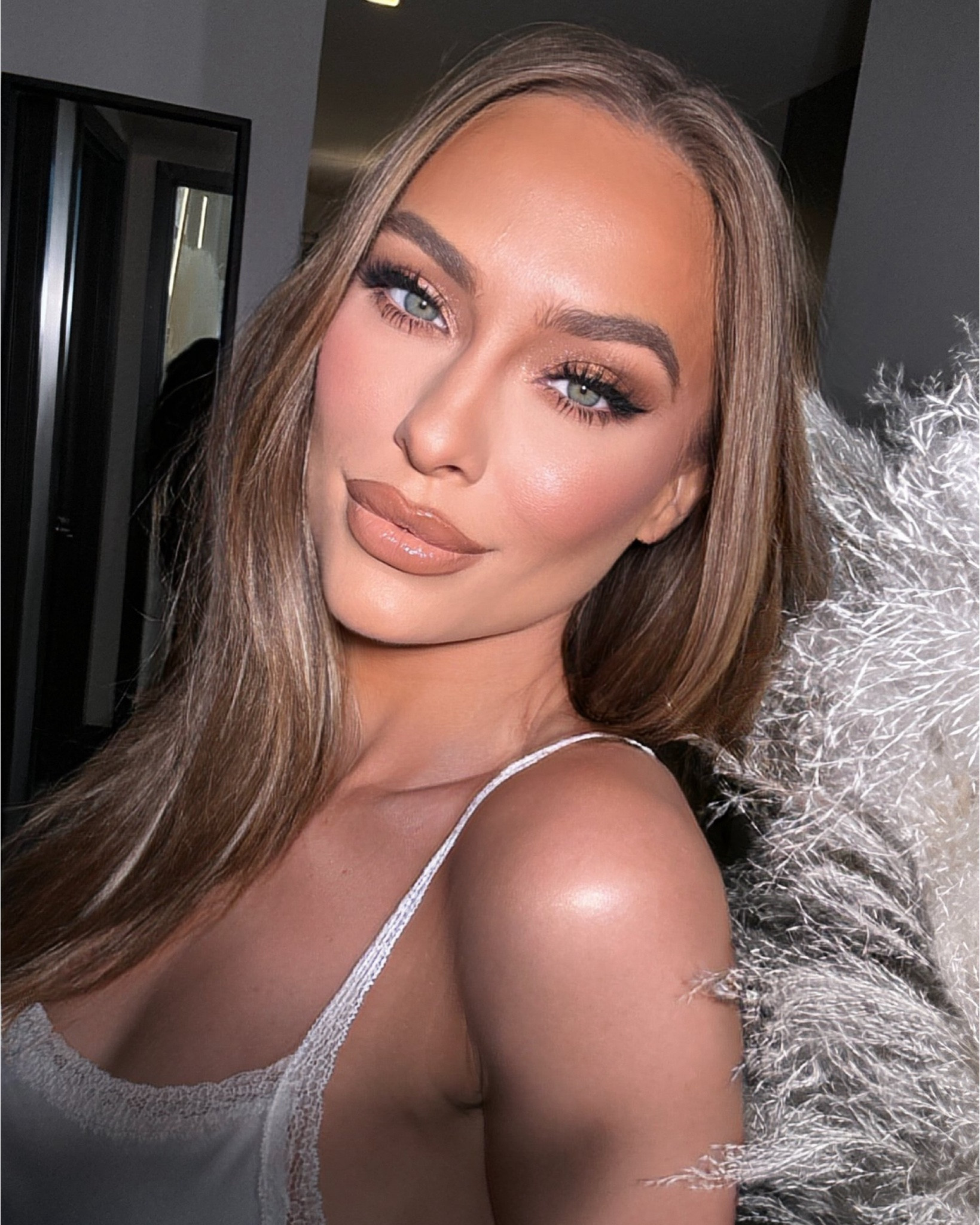 Signature bronze glam on Steph ✨

#LTKBeauty #LTKStyleTip
