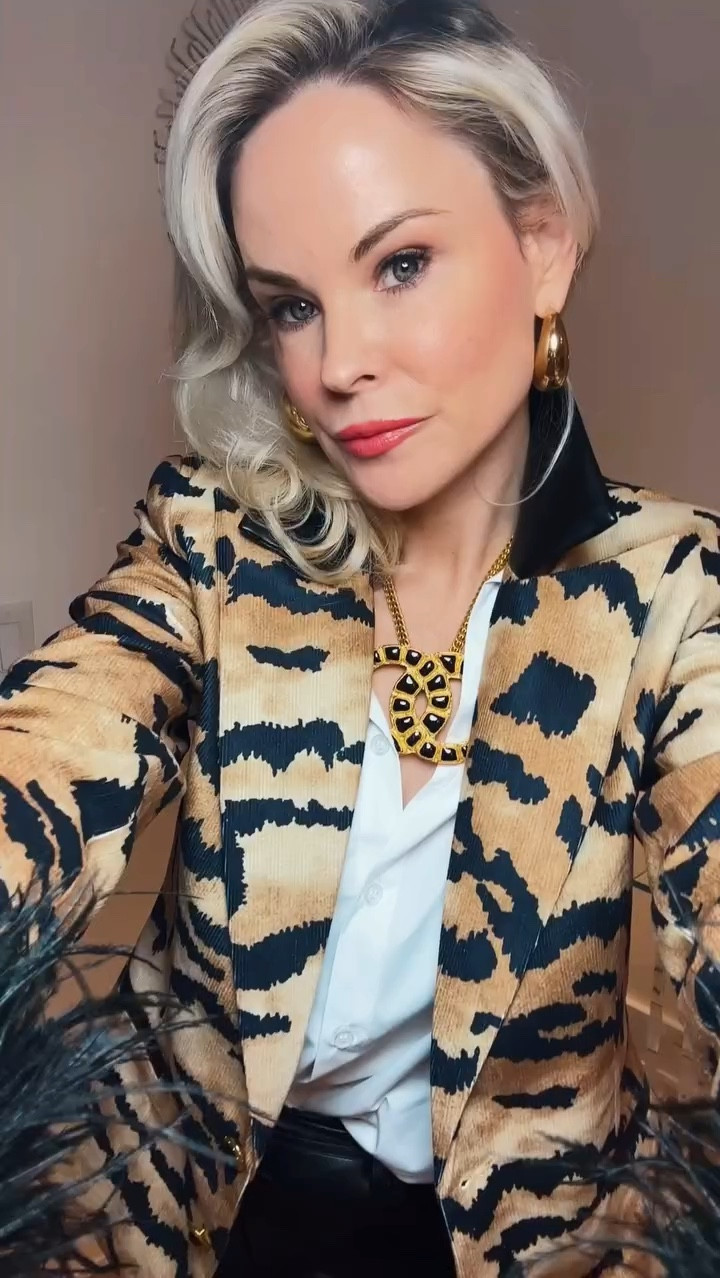 Some new arrivals just hit different 🖤🖤🖤 #ootd #tiger #fashion #fashionstyle