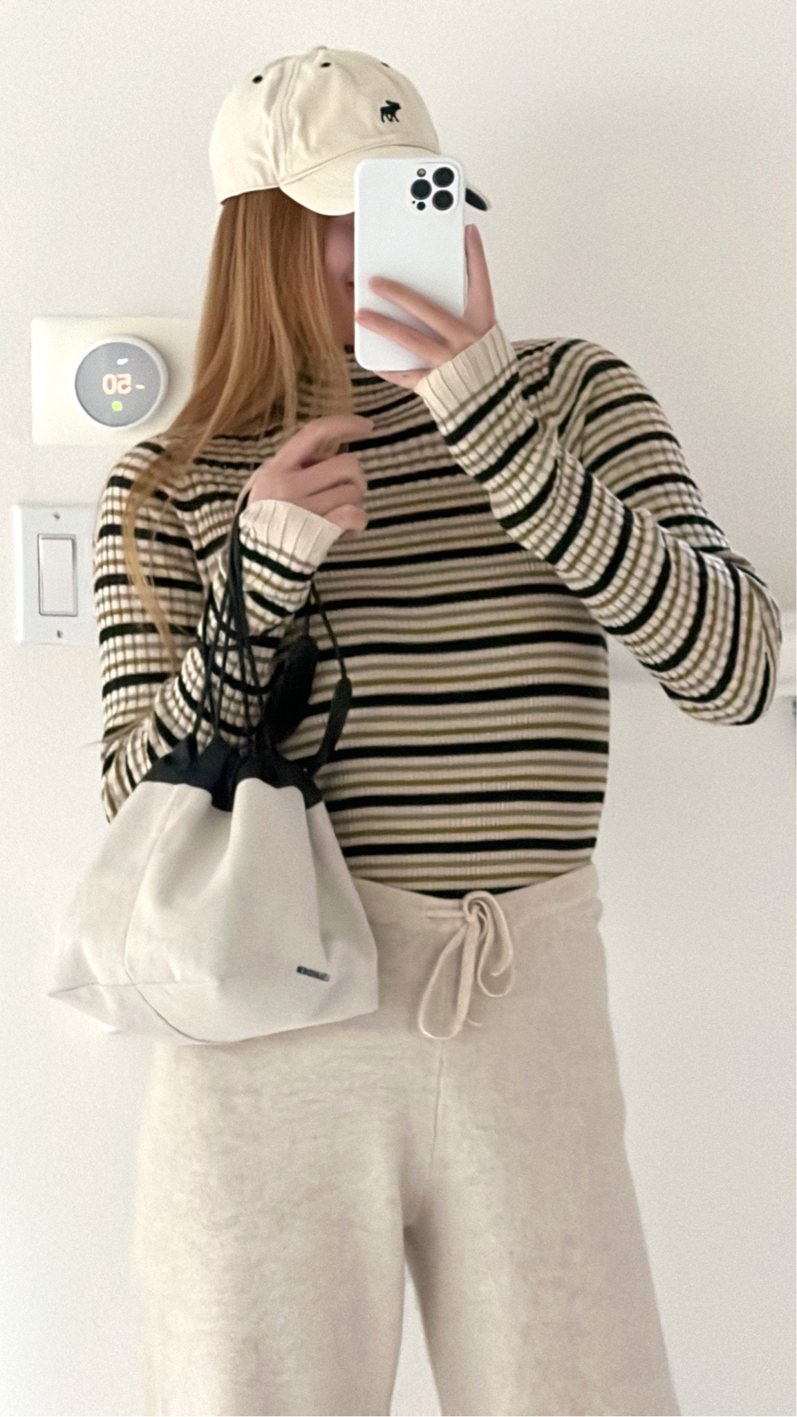 🐝  

#LTKAsia #LTKstyletip #LTKHoliday